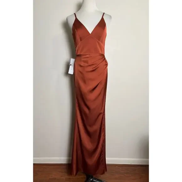 Azazie | Dresses | Azazie Bridesmaid Shania Auburn Sheath Dress Size 4 Vneck Pleated Stretch Satin | Poshmark Azazie | Dresses | Azazie Bridesmaid Shania Auburn Sheath Dress Size 4 Vneck Pleated Stretch Satin | Poshmark